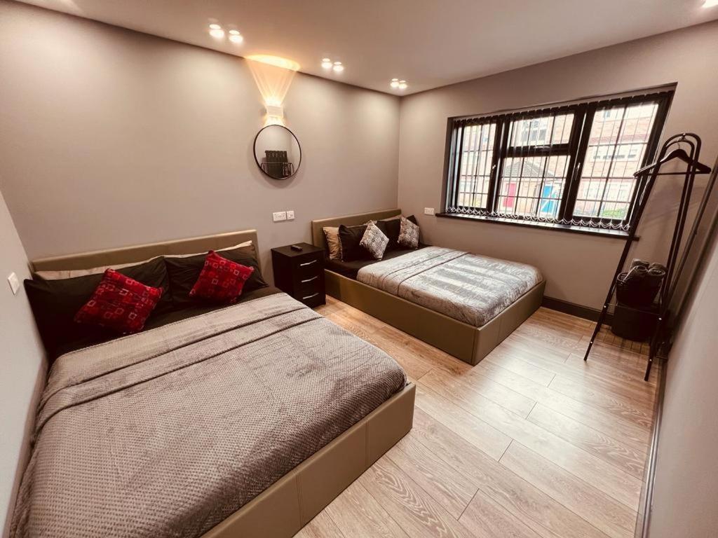 Urban Escape *4 Bedroom House* With Free Parking Birmingham Exteriér fotografie