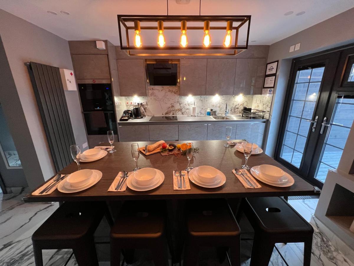Urban Escape *4 Bedroom House* With Free Parking Birmingham Exteriér fotografie