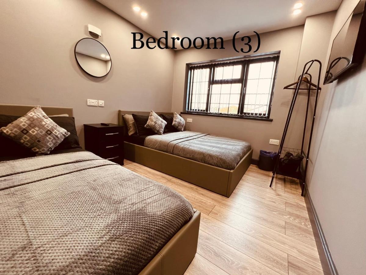 Urban Escape *4 Bedroom House* With Free Parking Birmingham Exteriér fotografie